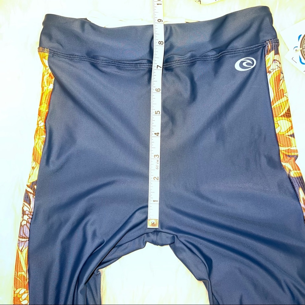 Rip Curl Blue and Floral Yardage Surf Pants Size 4 / XS - Picture 10 of 13